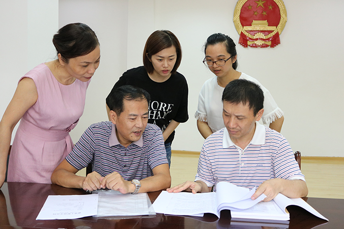 荔城：发挥派驻作用 擦亮监督“探头”