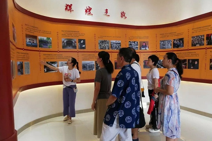 荔城：严肃党内政治生活　提高党员党性修养