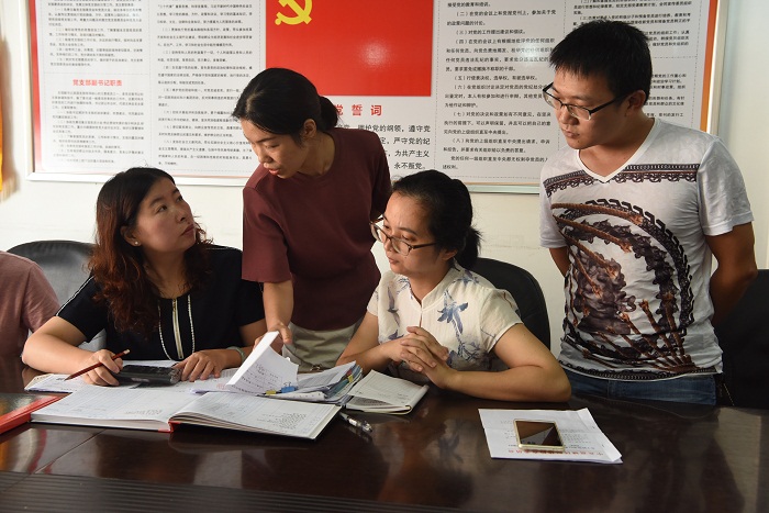 荔城：“1+X”合力纠“四风”