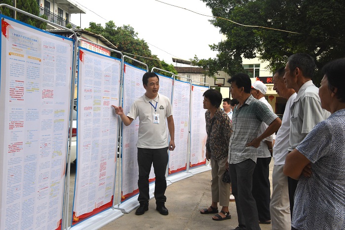 荔城：方言宣讲新《条例》