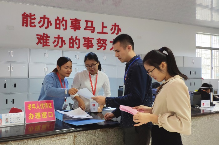 秀屿：整治形式主义官僚主义  持续正风肃纪