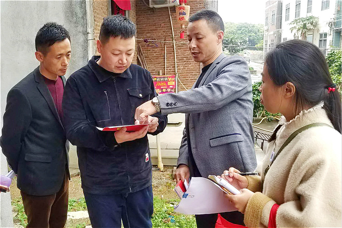 城厢：一线入户走访　强化“耳聪目明”