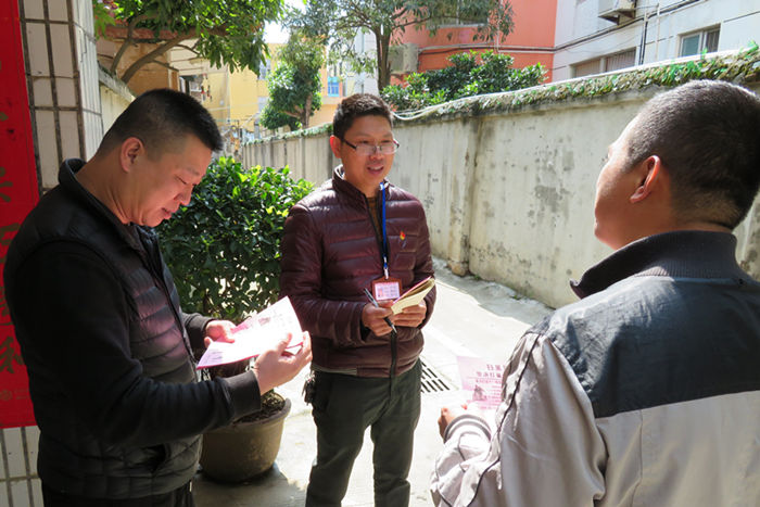 涵江：入户宣传　助力扫黑除恶