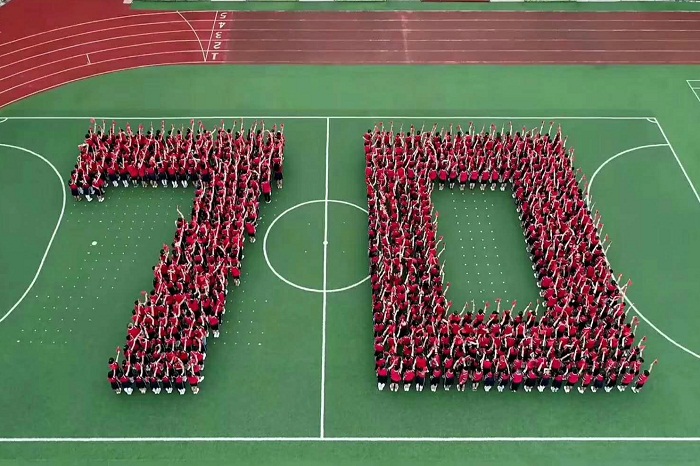 荔城：唱响红歌 献礼祖国