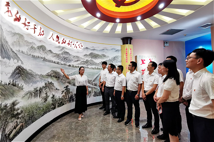 城厢：创新方式方法 多元化开展主题教育