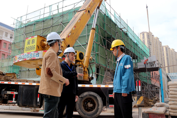 涵江：一线走访 助推项目落实