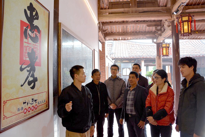 秀屿：扣好廉洁履职的“第一粒扣子”