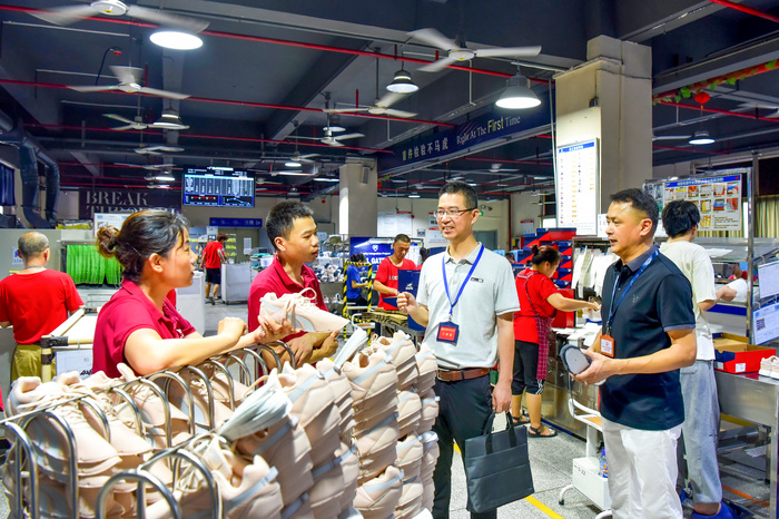 城厢：聘请“廉勤监督员”  助力优化营商环境