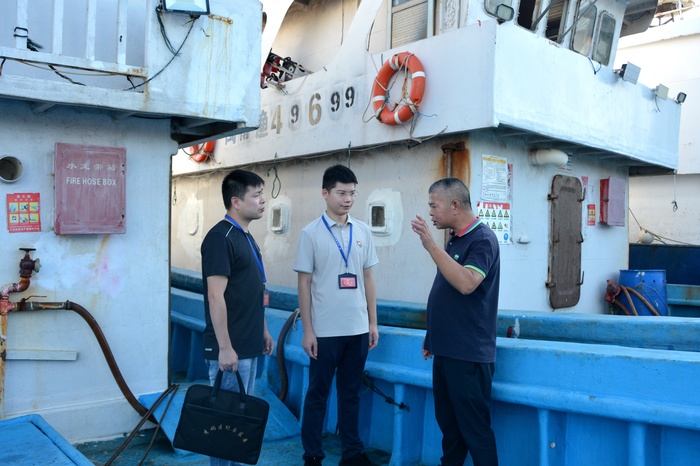 秀屿：下沉监督守护群众利益